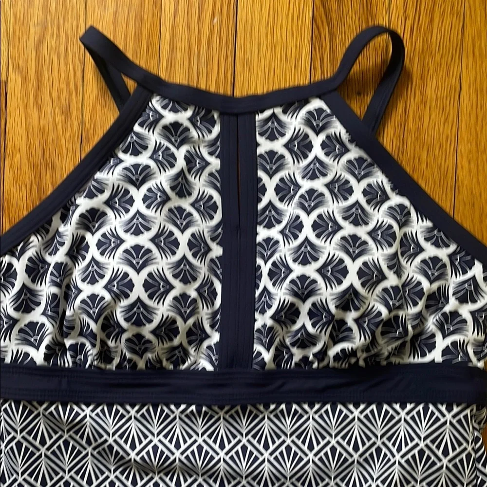Land’s End‎ Navy and White Patterned Women's Swim Top